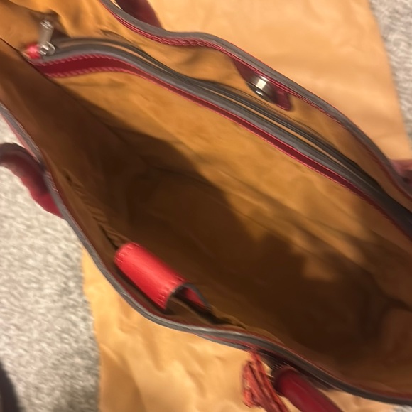 Patricia Nash Deep Red Tote Bag with Textured Material and Spacious Design - Picture 6 of 11